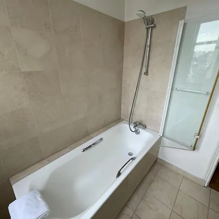 Maison Du Bon Marche * Paris