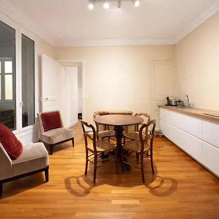 Maison Du Bon Marché * Paris